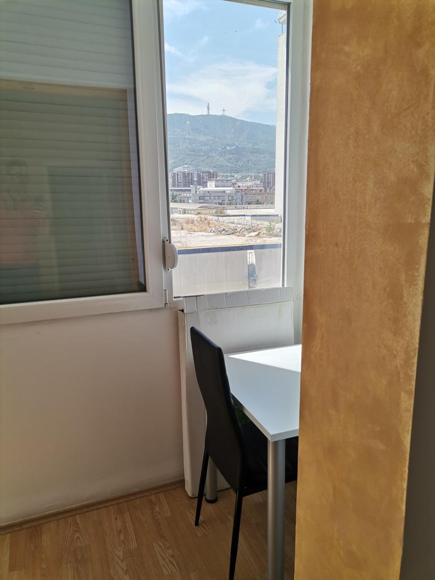 Calla 5 Apartment - Main Square, In The City Shopping Center - Parking Slot With Security And Video Camera Skopje Eksteriør billede